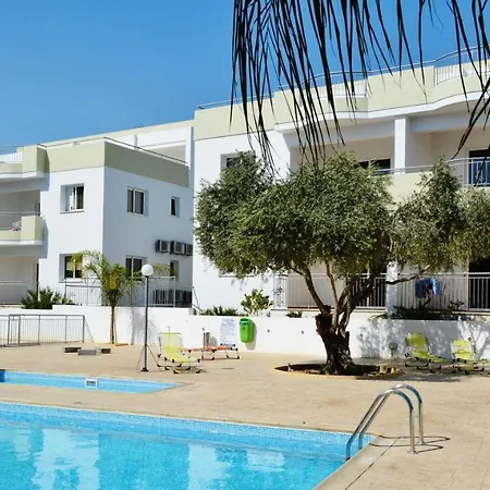 Διαμέρισμα Family With Terrace *